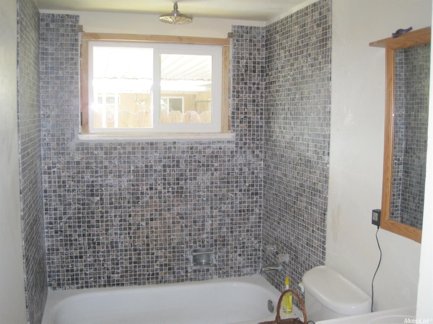 238 W 21st St, Tracy, CA 95376 photo 8