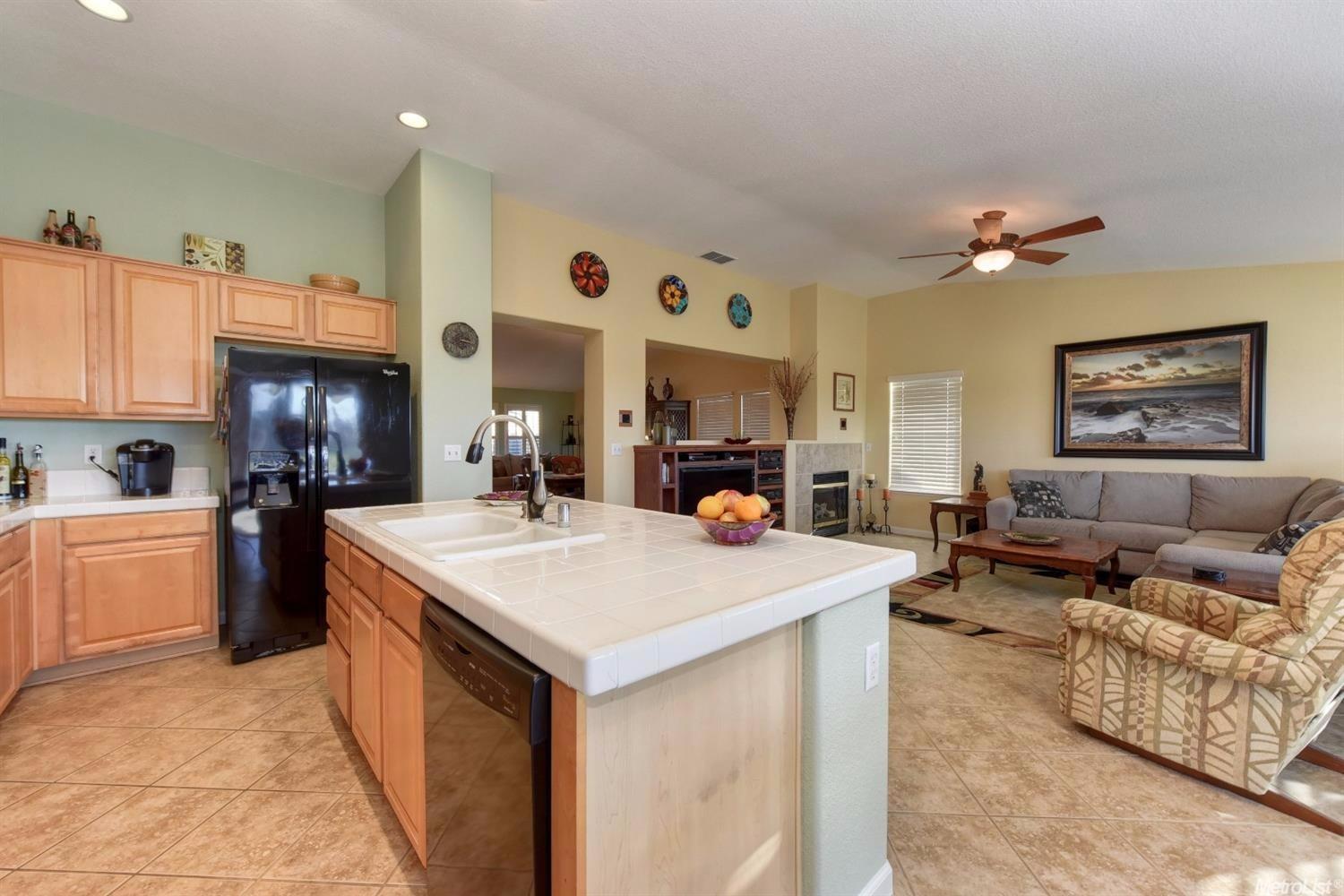 4428 Dusham Cir, Mather, CA 95655 photo 8