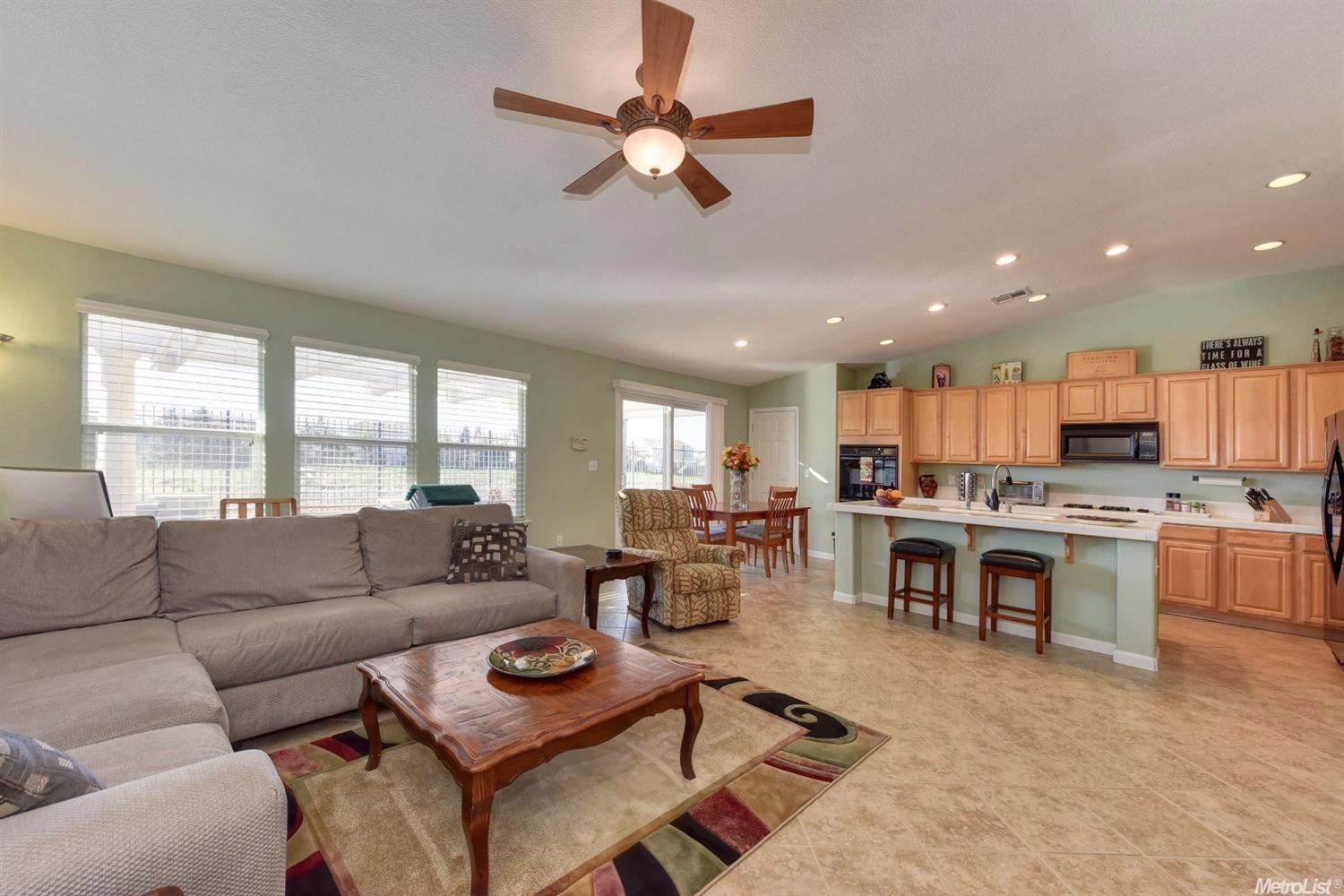 4428 Dusham Cir, Mather, CA 95655 photo 11