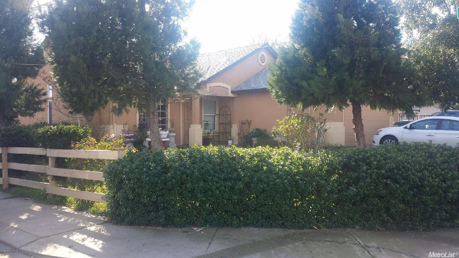 1820 Mimi Way, Modesto, CA 95351 photo 1