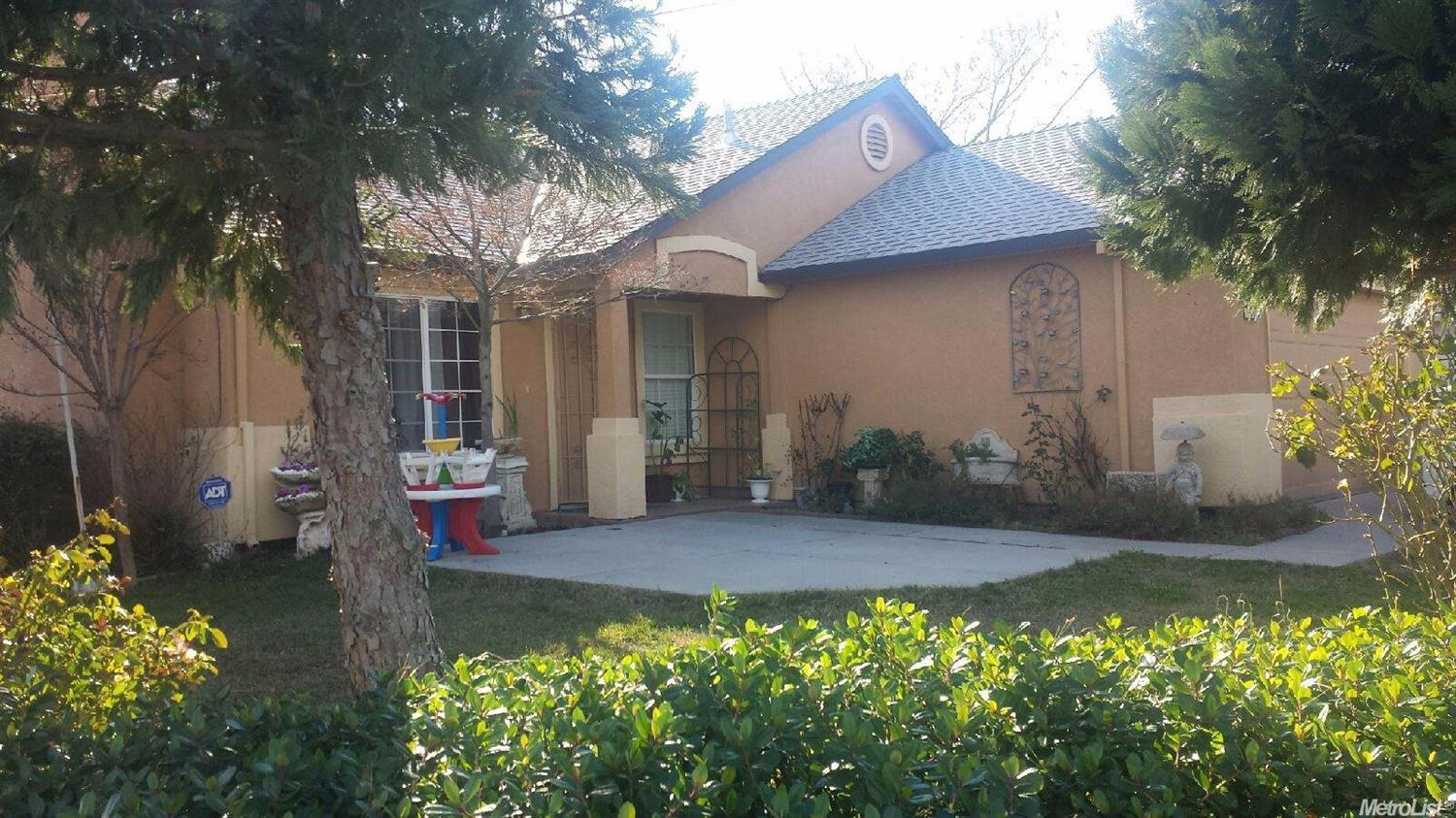 1820 Mimi Way, Modesto, CA 95351 photo 2
