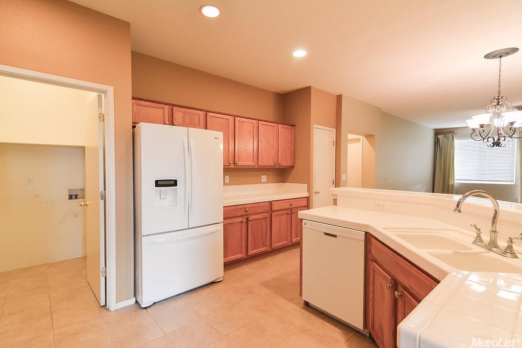 2046 Pasado Ave, Manteca, CA 95336 photo 10