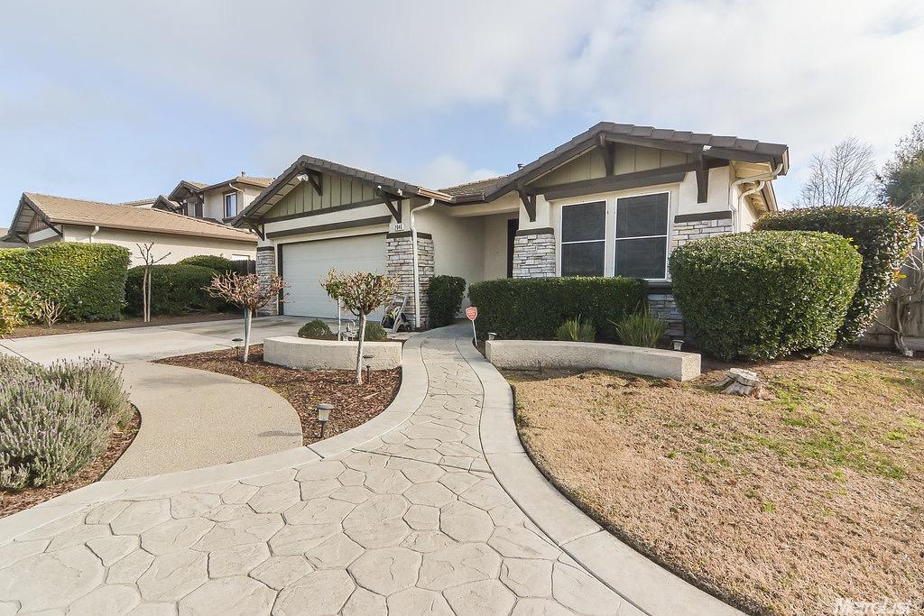 2046 Pasado Ave, Manteca, CA 95336 photo 1