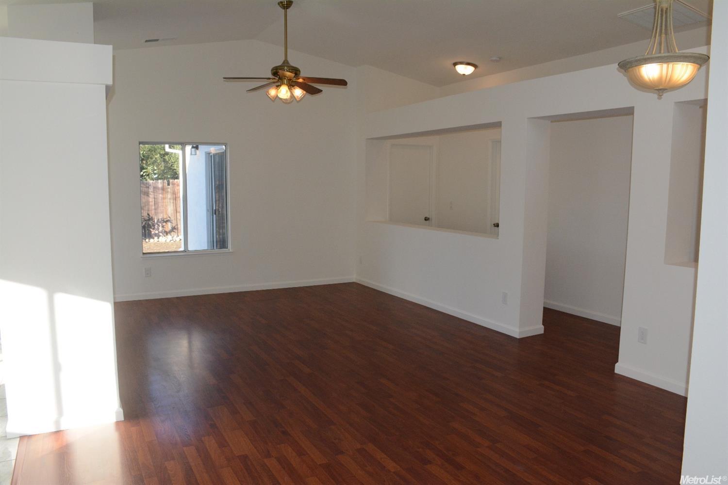 1921 Thomas Dehaven Ct, Tracy, CA 95376 photo 4