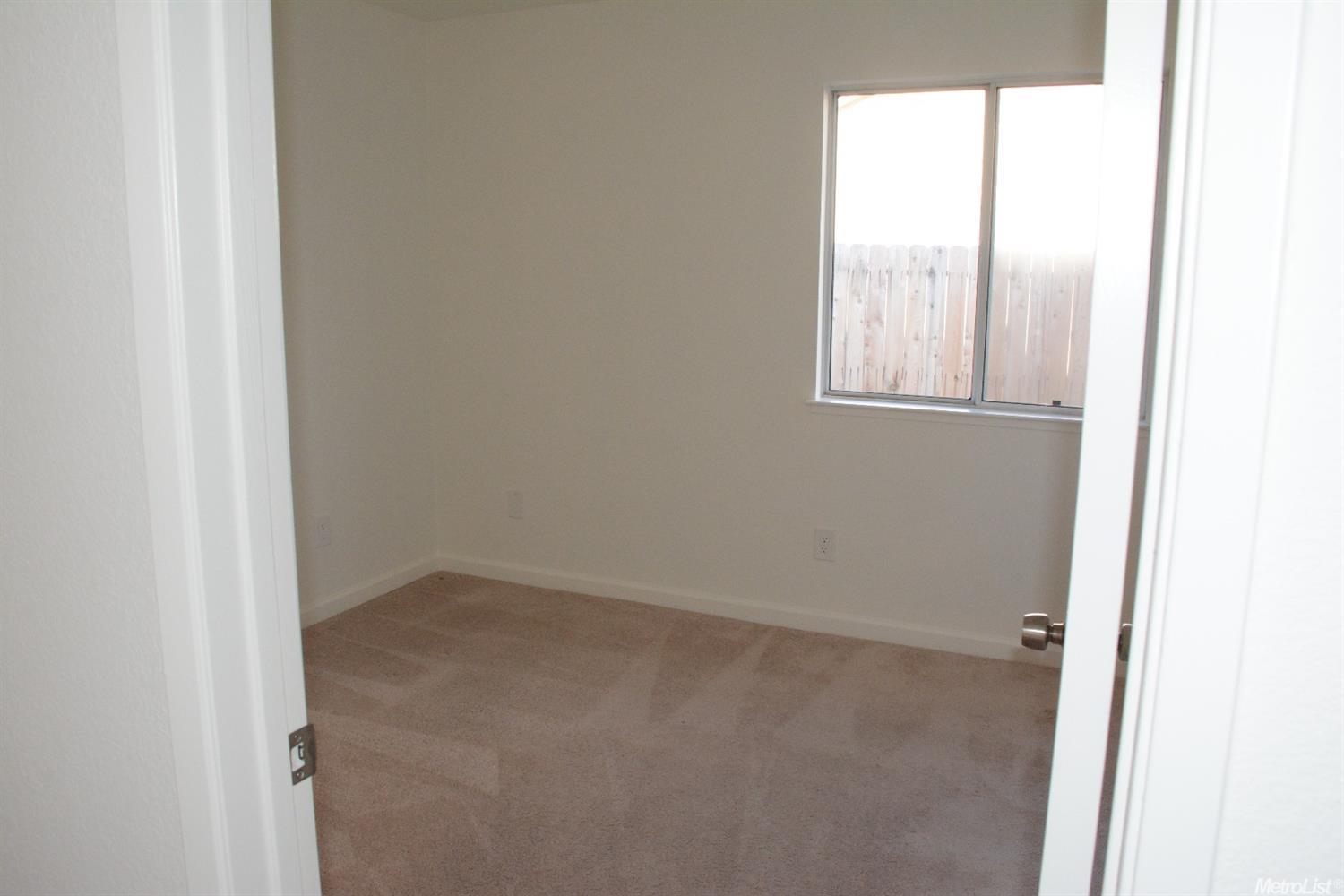 1921 Thomas Dehaven Ct, Tracy, CA 95376 photo 19