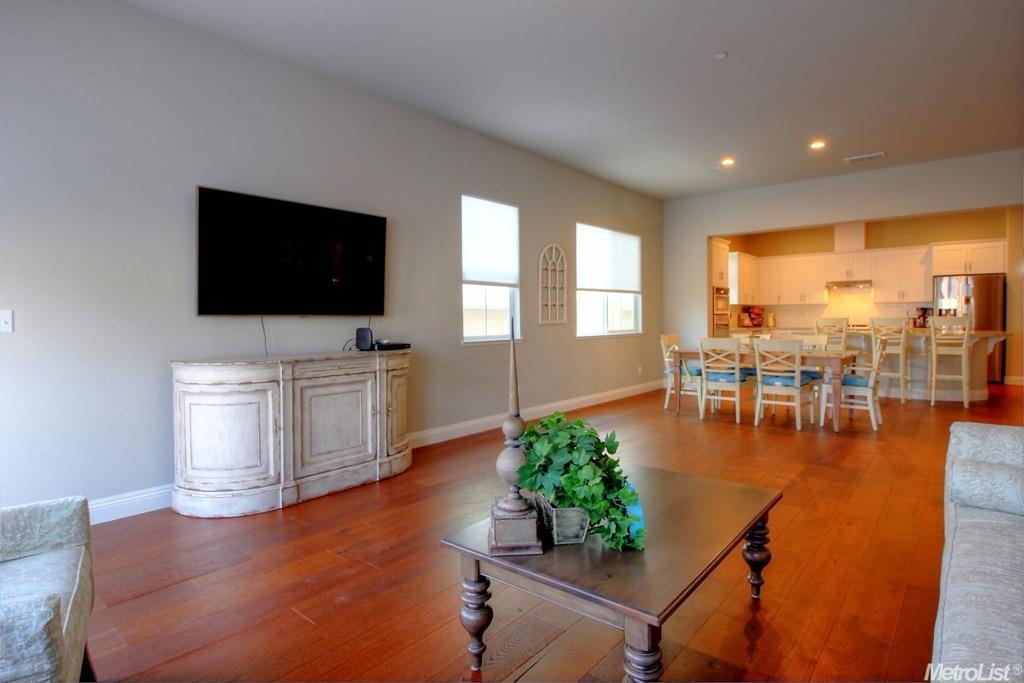 779 Monte Casa St, Manteca, CA 95337 photo 6