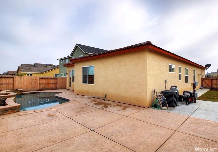 779 Monte Casa St, Manteca, CA 95337 photo 18