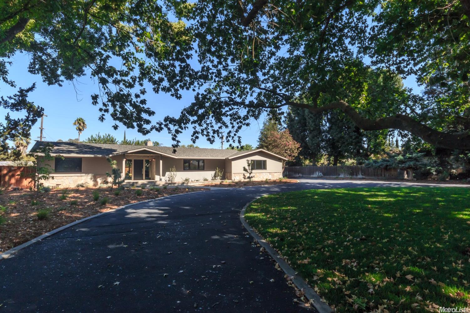 2905 Parkview Dr, Modesto, CA 95355 photo 1