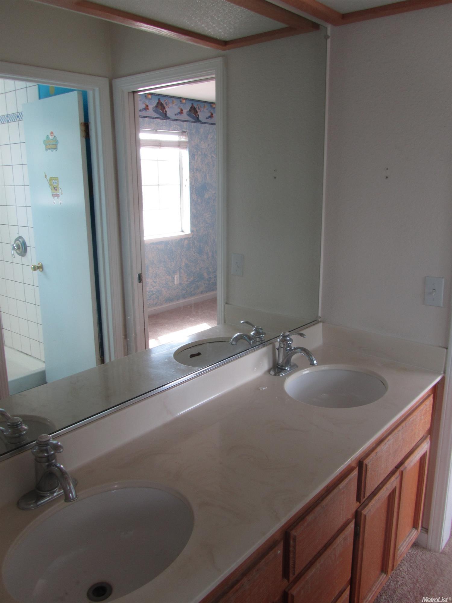 1235 Yorkshire, Tracy, CA 95376 photo 13