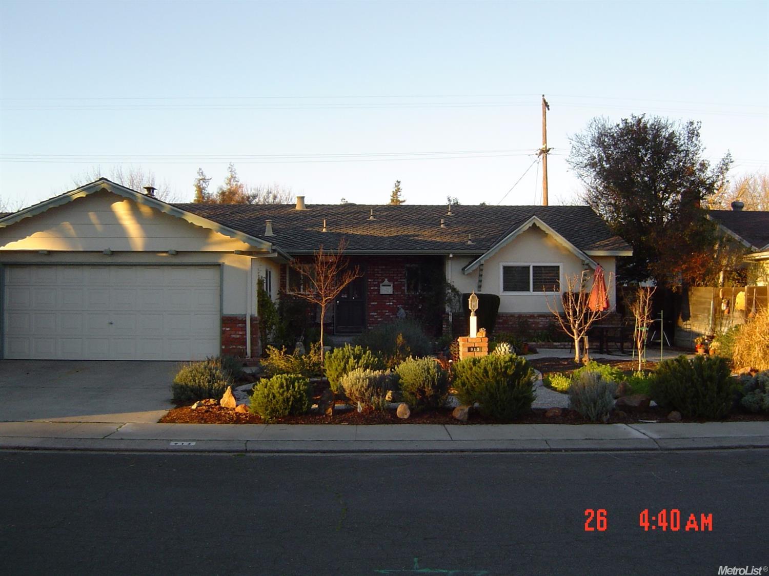 913 Kevin Ct, Modesto, CA 95350 photo 1