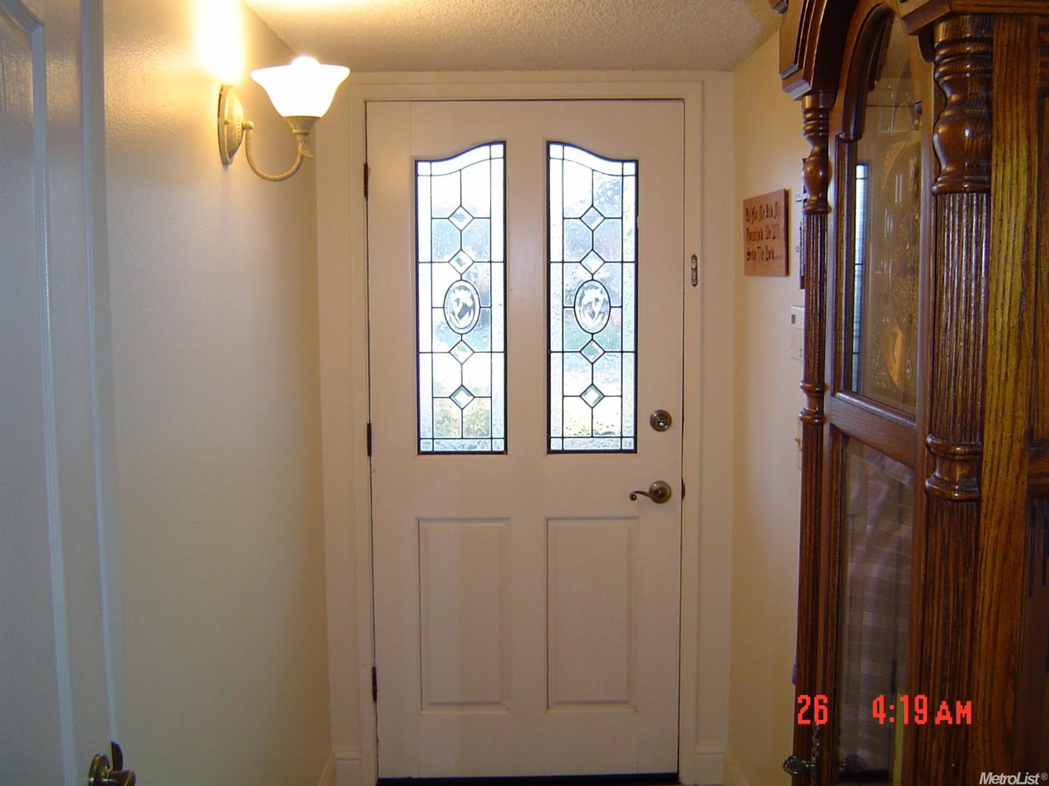 913 Kevin Ct, Modesto, CA 95350 photo 2