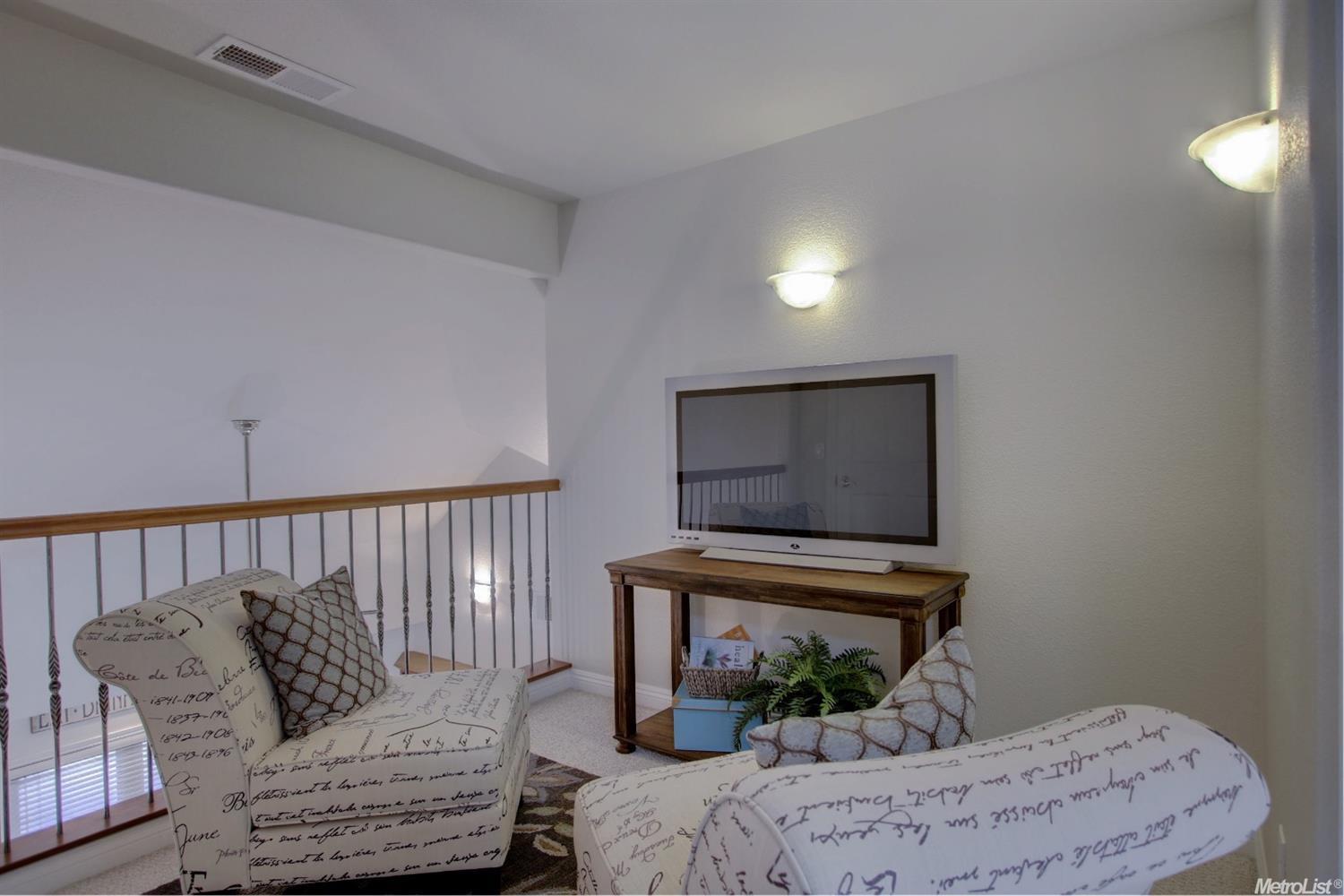 744 Eureka Ave, Davis, CA 95616 photo 16