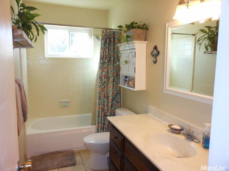 7016 Grant Ave, Carmichael, CA 95608 photo 14