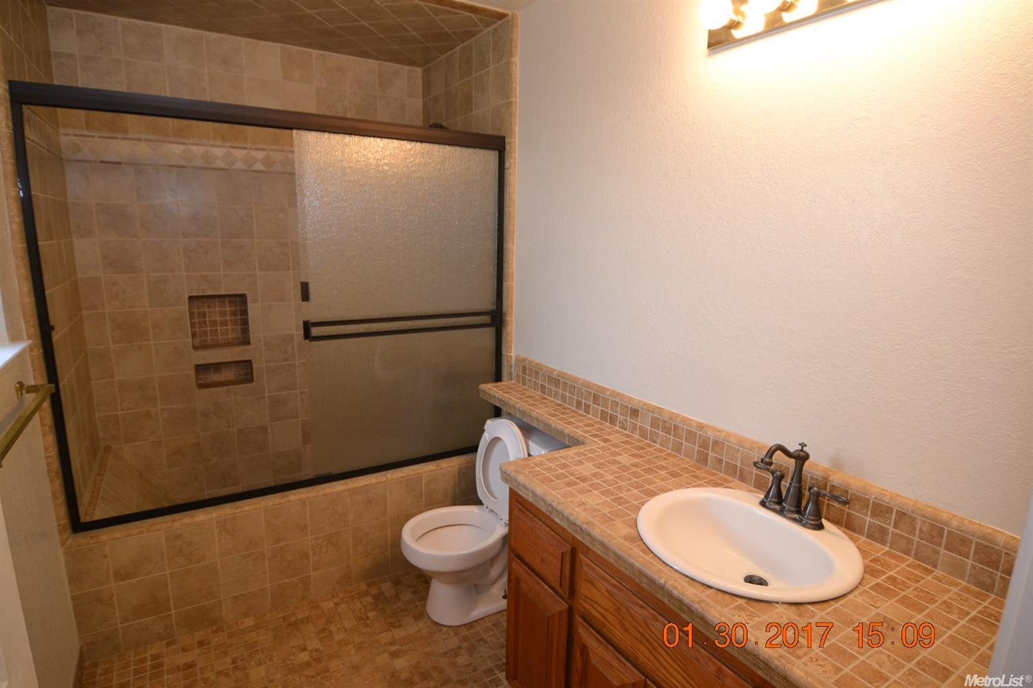 803 Hartwick Ave, Turlock, CA 95382 photo 12