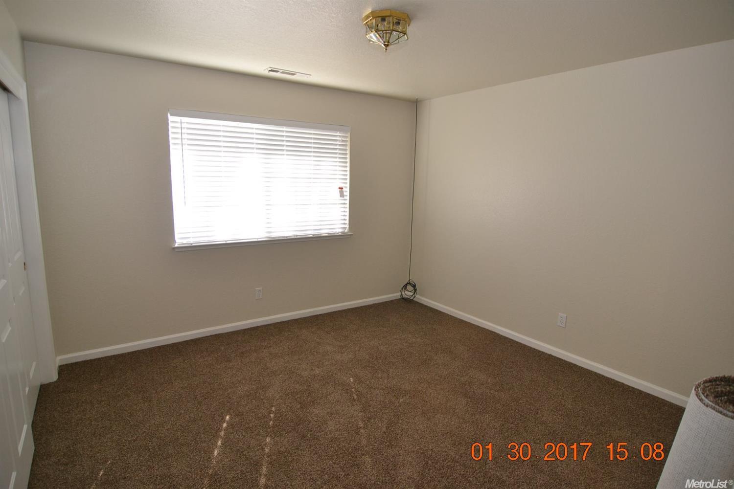 803 Hartwick Ave, Turlock, CA 95382 photo 7
