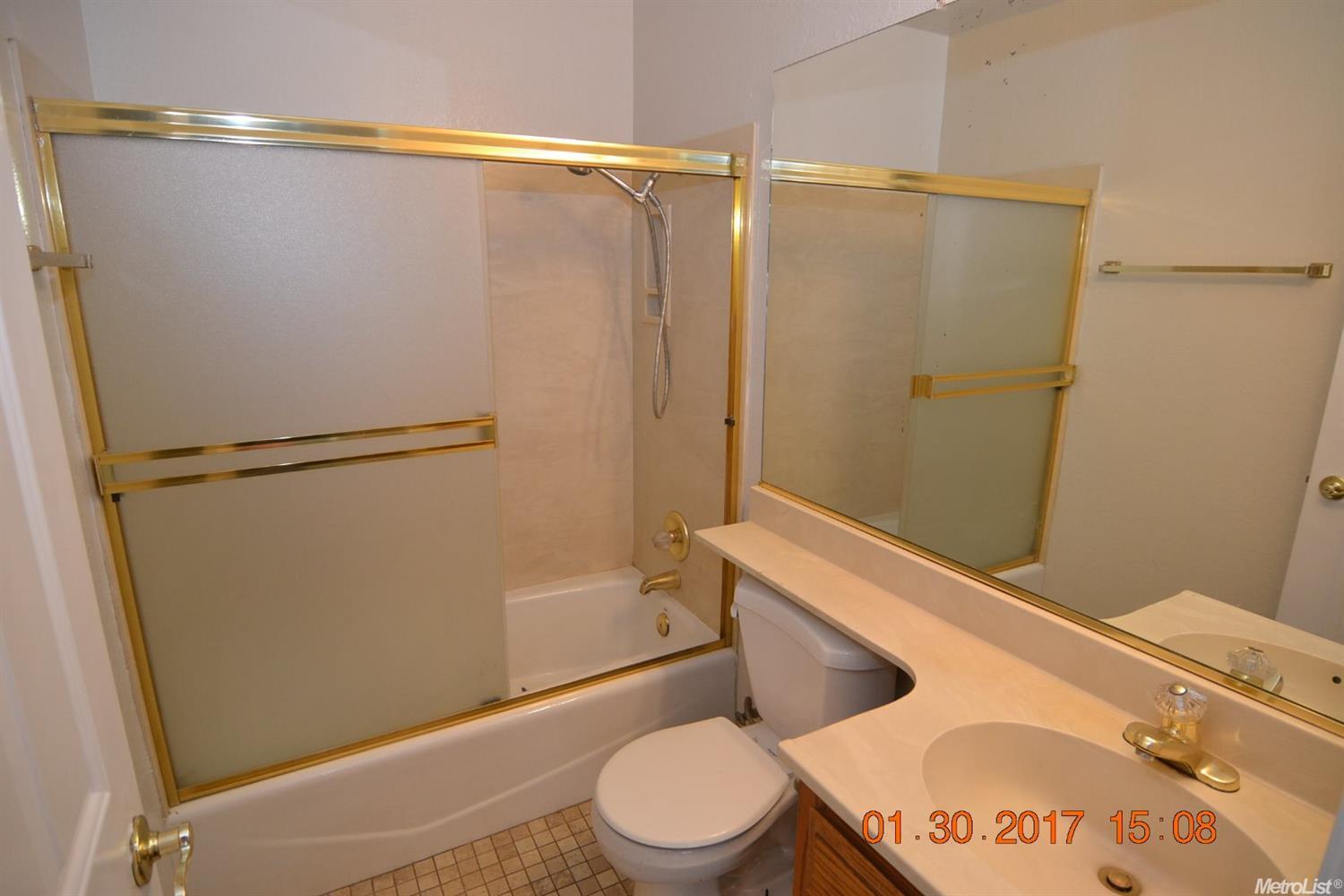 803 Hartwick Ave, Turlock, CA 95382 photo 8