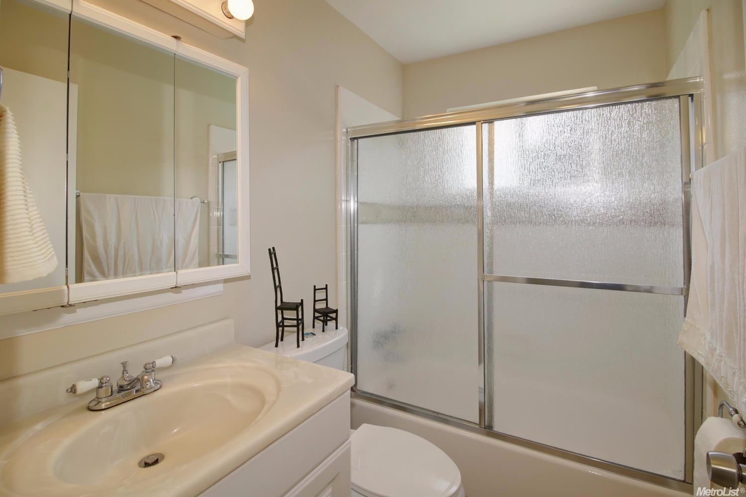909 Bliss Ct, Davis, CA 95618 photo 15