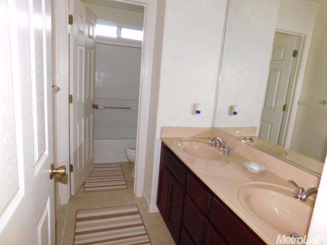 3813 Eton Ln, Modesto, CA 95355 photo 16
