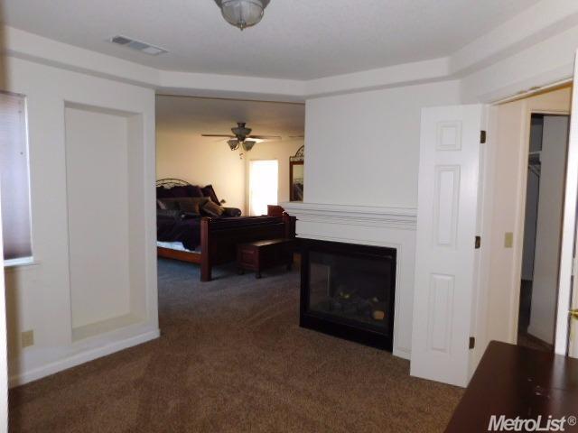 3813 Eton Ln, Modesto, CA 95355 photo 14