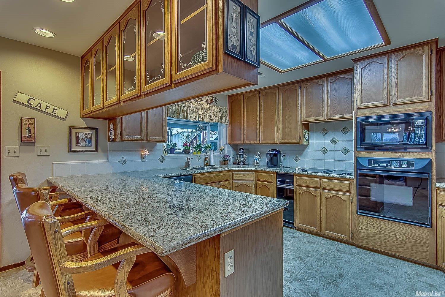 9973 E Underwood Rd, Acampo, CA 95220 photo 7