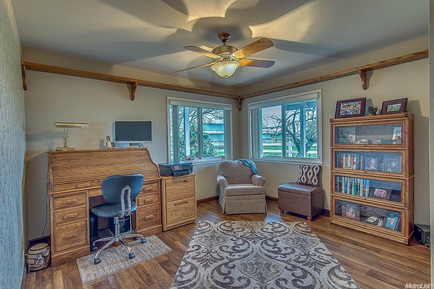 9973 E Underwood Rd, Acampo, CA 95220 photo 12