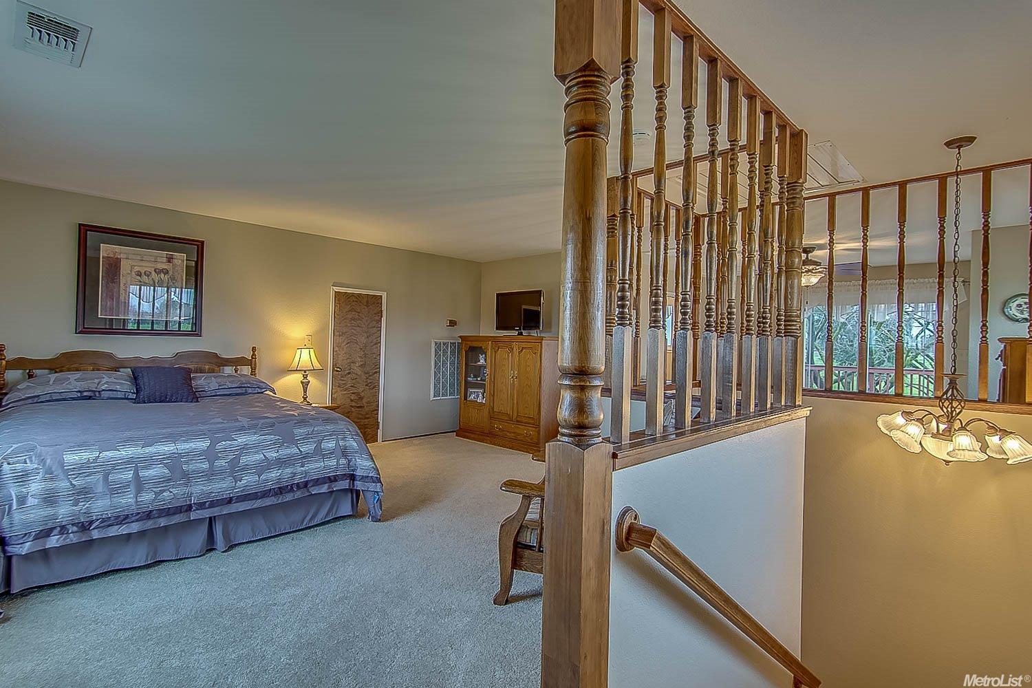 9973 E Underwood Rd, Acampo, CA 95220 photo 16