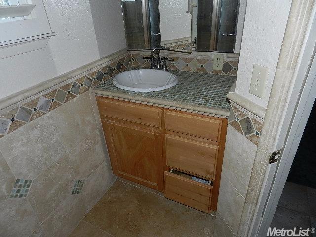 936 Hickman Rd, Hickman, CA 95323 photo 12