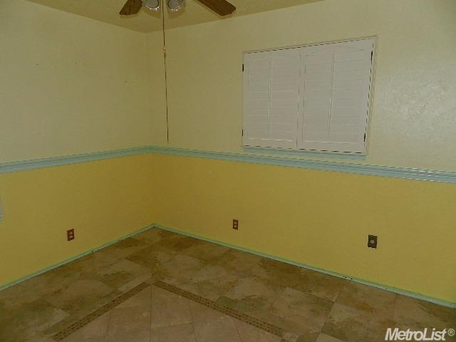 936 Hickman Rd, Hickman, CA 95323 photo 8