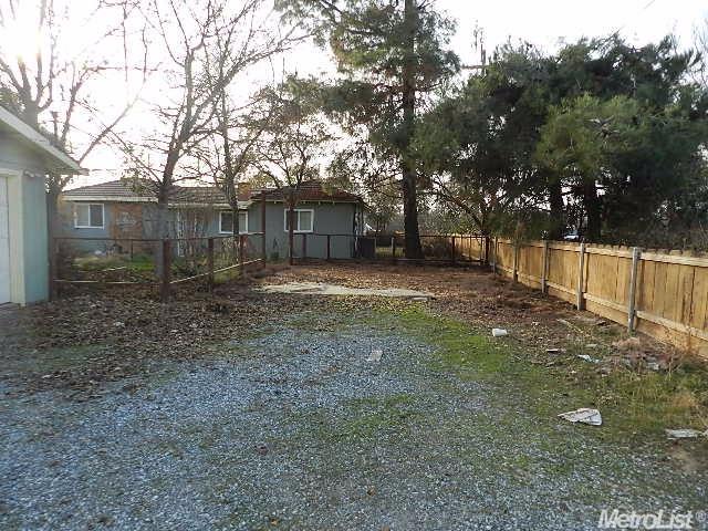 936 Hickman Rd, Hickman, CA 95323 photo 17