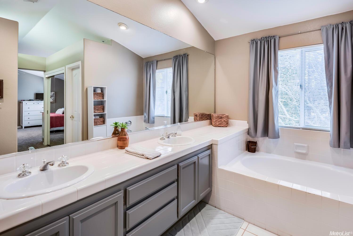5807 Fleet Ct, Rocklin, CA 95765 photo 26