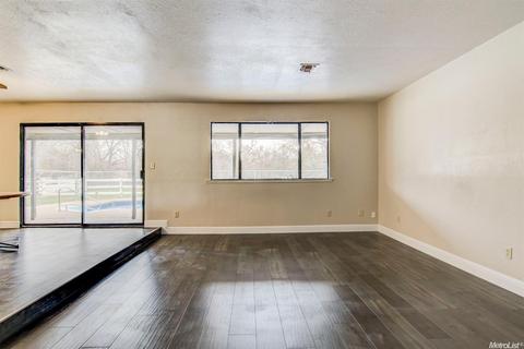 5910 Hazel Ave, Orangevale, CA 95662 photo 6