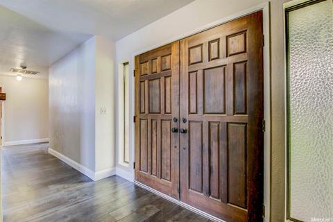 5910 Hazel Ave, Orangevale, CA 95662 photo 5
