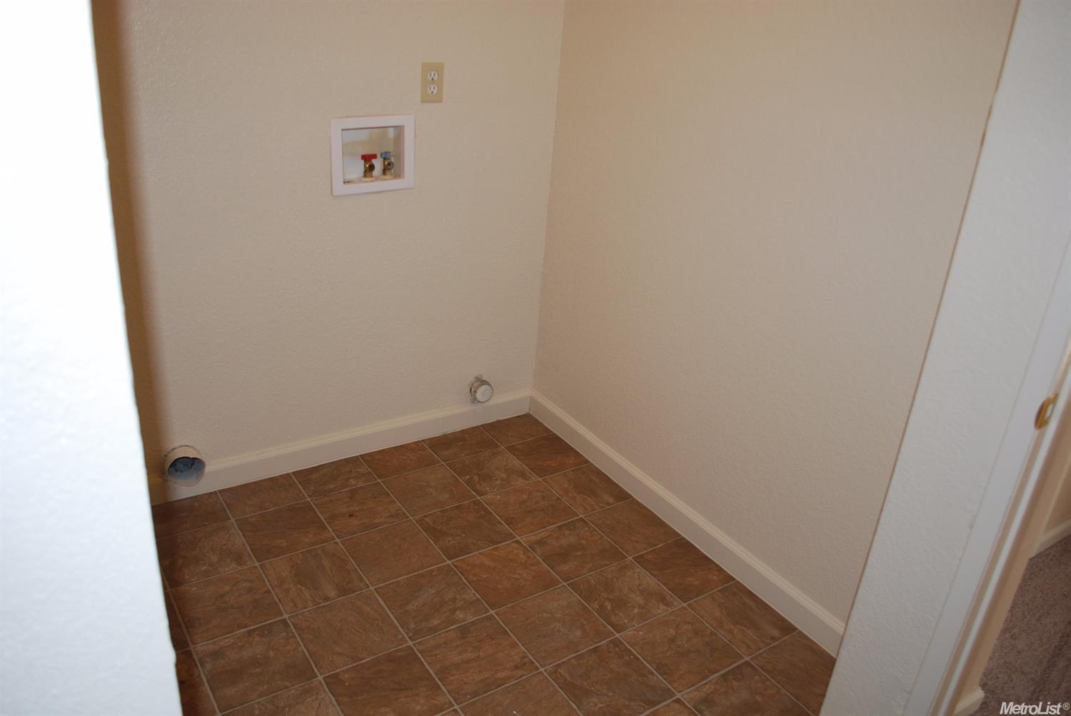 1621 Hito, Grayson, CA 95363 photo 11