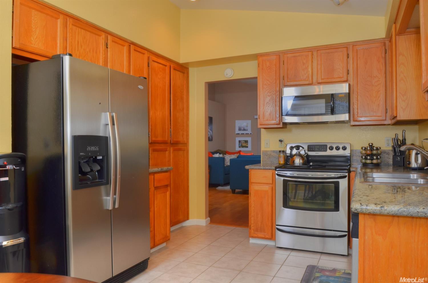 152 Victoria St, Tracy, CA 95376 photo 6