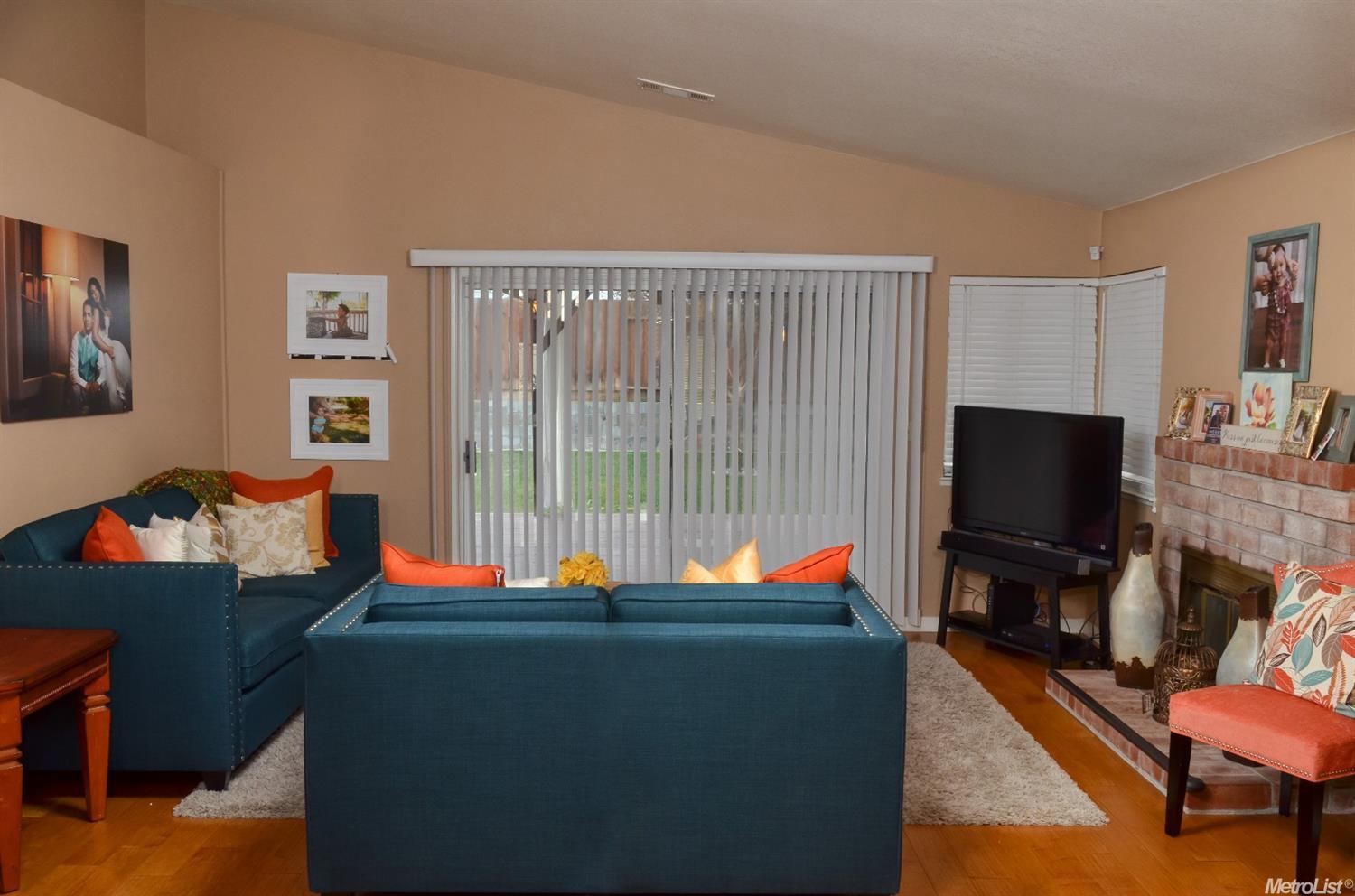 152 Victoria St, Tracy, CA 95376 photo 4