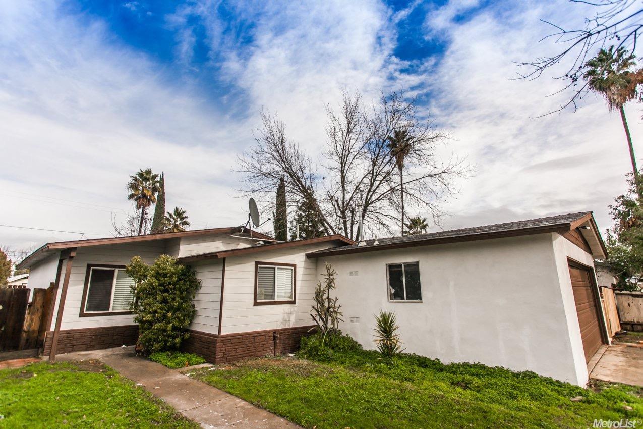 1675 Primrose Ave, Merced, CA 95340 photo 2