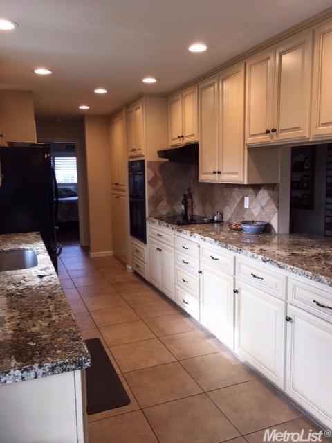 1686 Springcreek Way, Manteca, CA 95337 photo 7