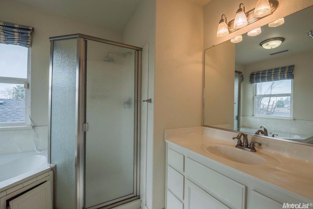 761 E A St, Oakdale, CA 95361 photo 17