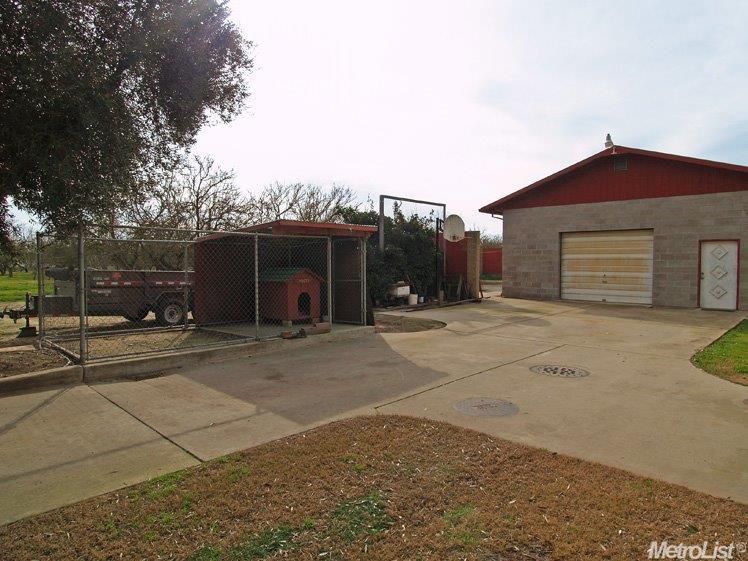 2301 Verduga Rd, Hughson, CA 95326 photo 3