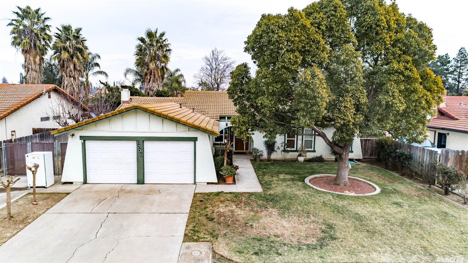 1230 Windsor Pl, Manteca, CA 95336 photo 3