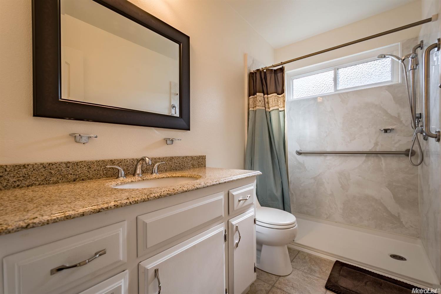 1230 Windsor Pl, Manteca, CA 95336 photo 16