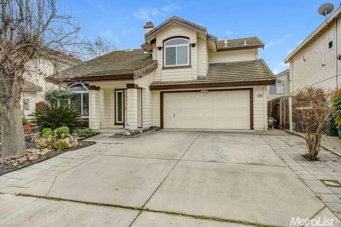 1954 Silverberry St, Tracy, CA 95376 photo 1