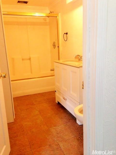 810 Kerr, Modesto, CA 95354 photo 9