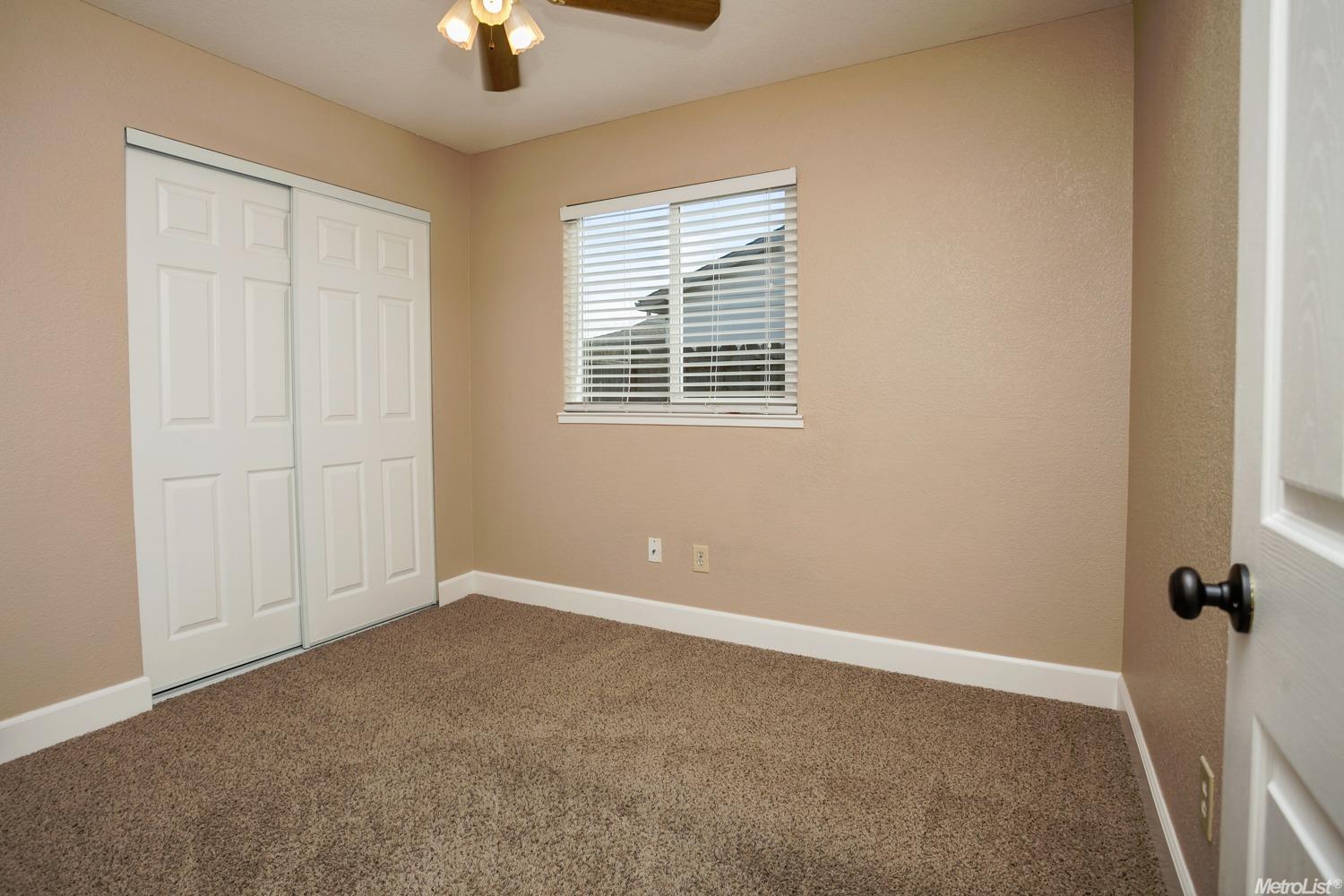 1478 W 4th St, Ripon, CA 95366 photo 4