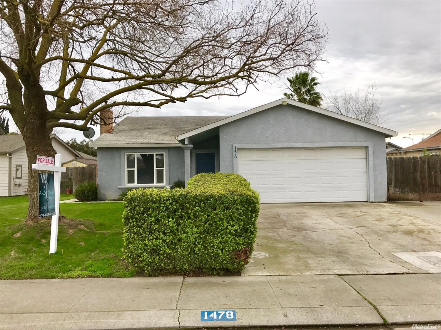 1478 W 4th St, Ripon, CA 95366 photo 1