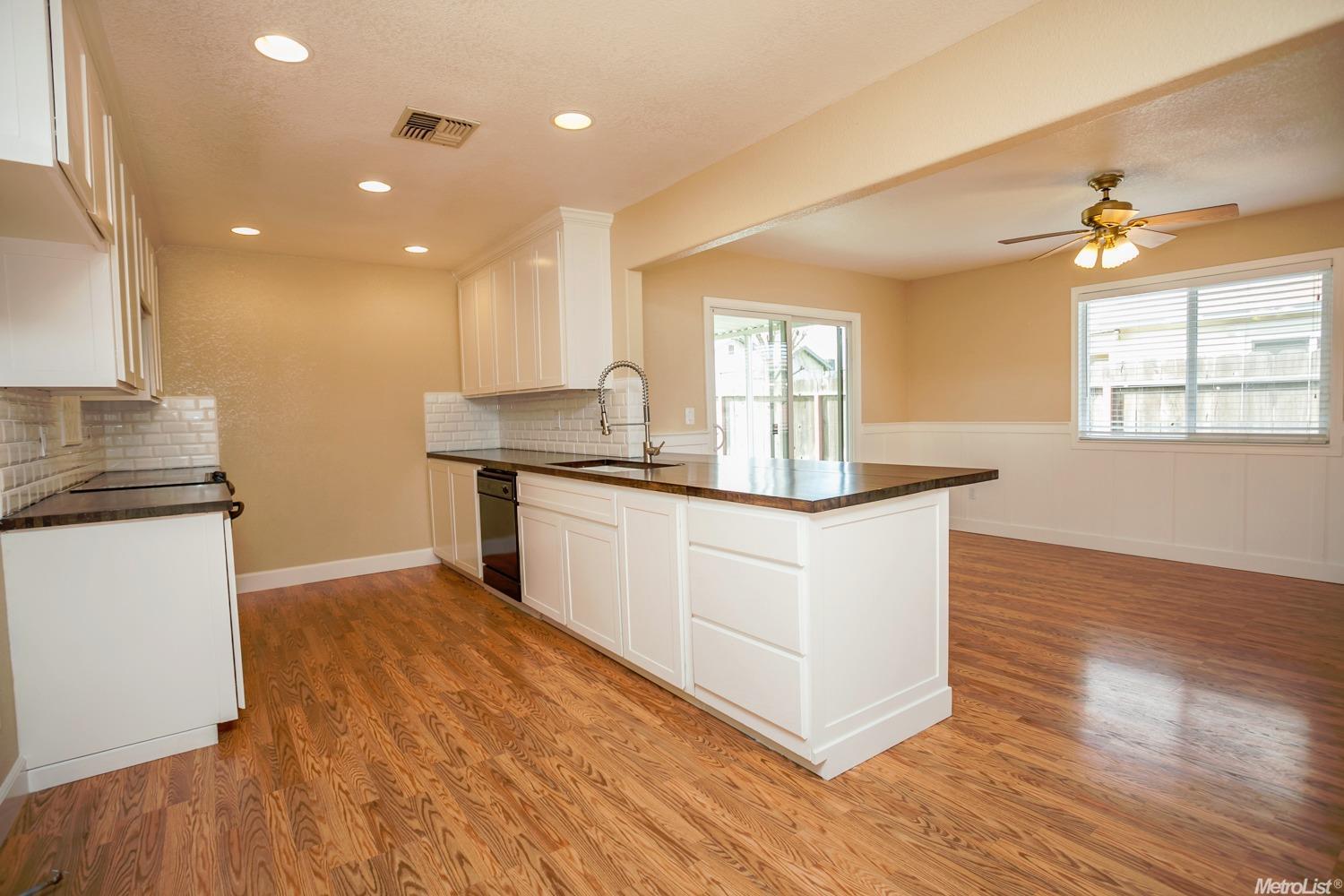 1478 W 4th St, Ripon, CA 95366 photo 10