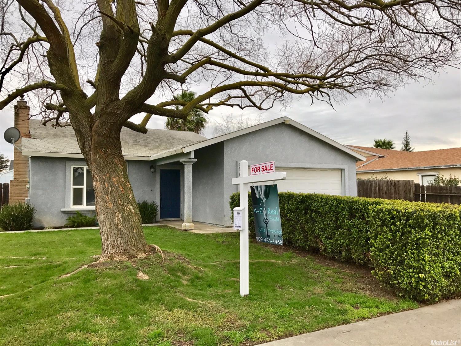 1478 W 4th St, Ripon, CA 95366 photo 2