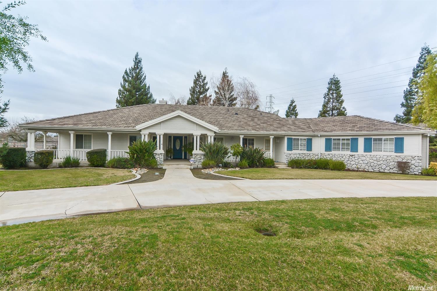 469 Fishback St, Manteca, CA 95337 photo 1