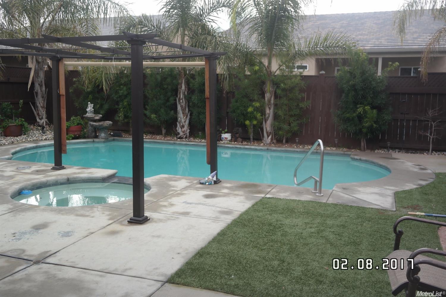219 Spring, Patterson, CA 95363 photo 7
