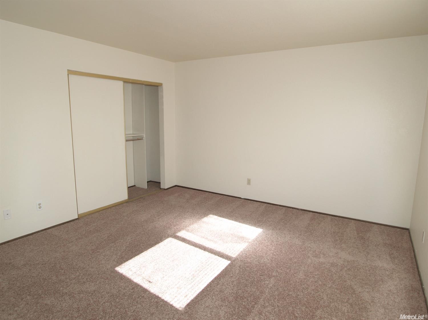 1078 Phillips Dr, Manteca, CA 95336 photo 20